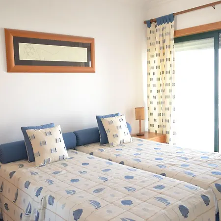 Complexo Eden Village 公寓 *