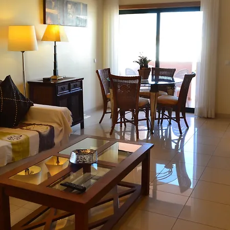 Complexo Eden Village * 维拉摩拉