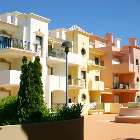 Complexo Eden Village *