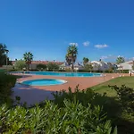 شقة Complexo Eden Village