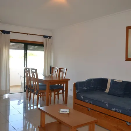 Daire Complexo Eden Village *