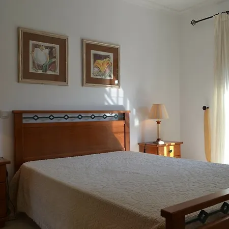 Complexo Eden Village 아파트 빌라모라